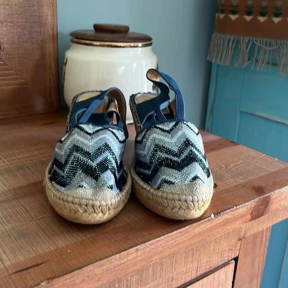 Blue Patterned Espadrilles - Picture 3 of 4